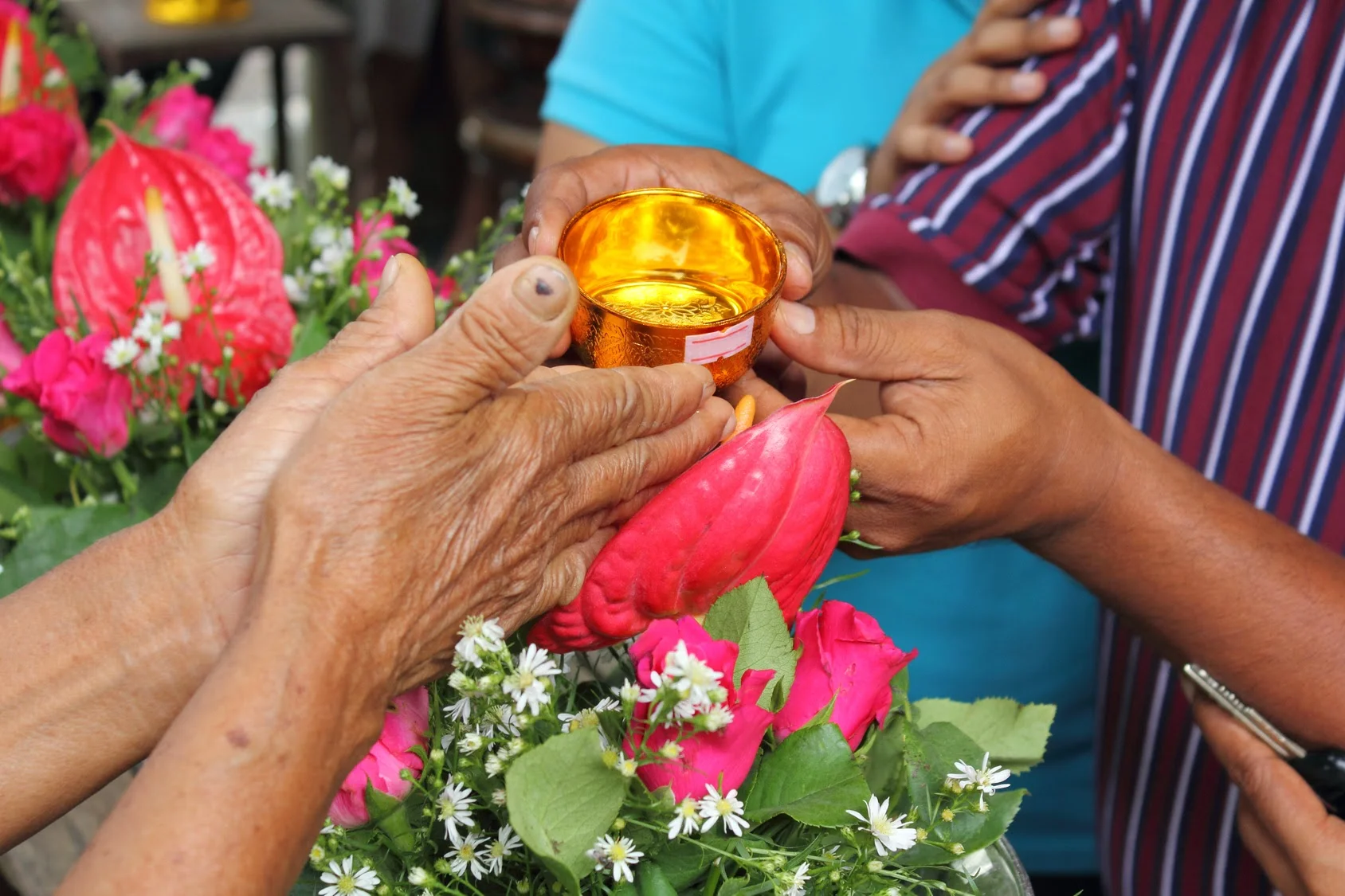 Songkran. Thailand celebrates its traditional New Year 2 Songkran Festival